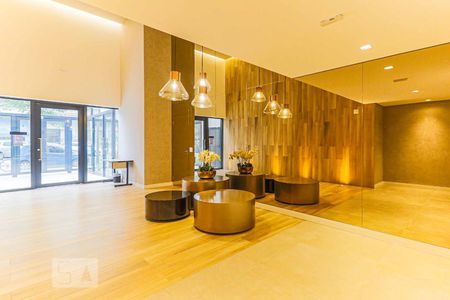 Apartamento para alugar com 66m², 1 quarto e 1 vagaHall