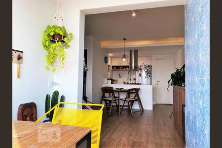 Varanda/ Sala de apartamento à venda com 2 quartos, 71m² em Jardim da Glória, São Paulo