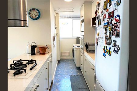 Apartamento à venda com 71m², 2 quartos e 2 vagas Apartamento à venda com 71m², 2 quartos e 2 vagasCozinha