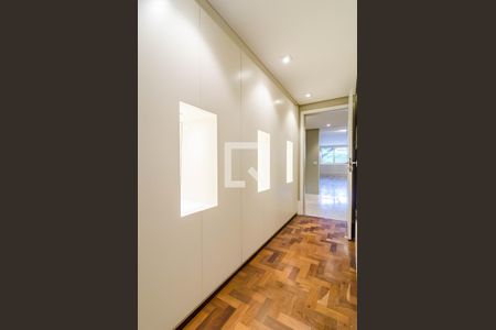 Apartamento para alugar com 210m², 2 quartos e 2 vagasCorredor