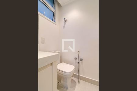 Apartamento para alugar com 210m², 2 quartos e 2 vagasBanheiro da suíte
