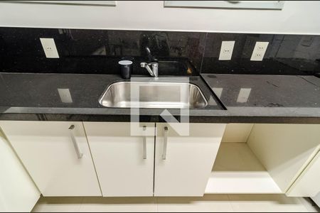 Apartamento para alugar com 210m², 2 quartos e 2 vagasCozinhaCozinha