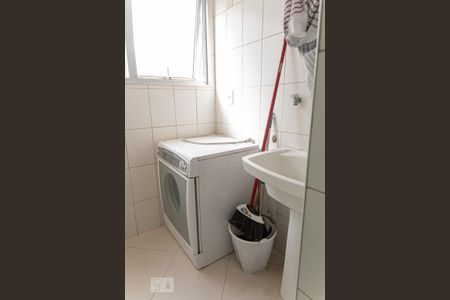 Apartamento para alugar com 47m², 2 quartos e 1 vagaÁrea de Serviço