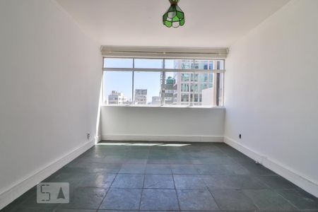 Sala/Quarto de apartamento para alugar com 1 quarto, 30m² em Cerqueira César, São Paulo