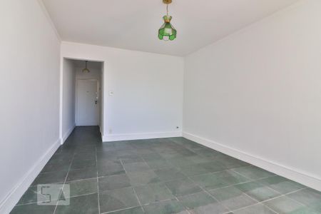 Sala/Quarto de apartamento para alugar com 1 quarto, 30m² em Cerqueira César, São Paulo