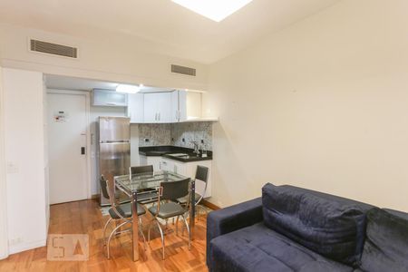 Apartamento para alugar com 33m², 1 quarto e 1 vagaSala