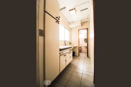 Apartamento para alugar com 120m², 3 quartos e 2 vagasÁrea de Serviço