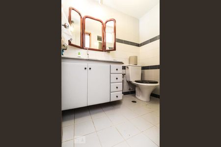 Apartamento para alugar com 120m², 3 quartos e 2 vagasQuarto 2 (suíte) Banheiro