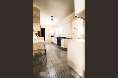 Apartamento para alugar com 120m², 3 quartos e 2 vagasCozinha