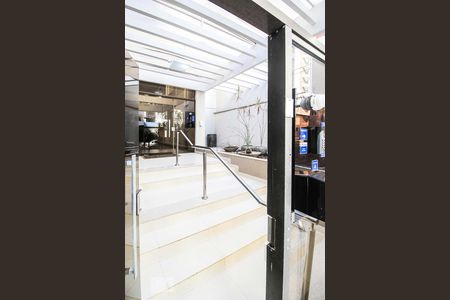 Apartamento para alugar com 120m², 3 quartos e 2 vagasPorte-cochère de segurança