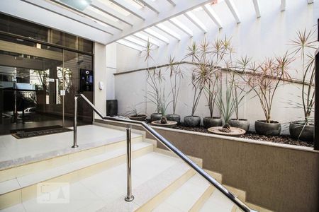 Apartamento para alugar com 120m², 3 quartos e 2 vagasPorte-cochère de segurança