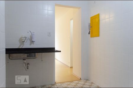 Apartamento para alugar com 70m², 2 quartos e 1 vaga Apartamento para alugar com 70m², 2 quartos e 1 vagaCozinha