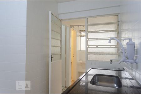 Apartamento para alugar com 70m², 2 quartos e 1 vaga Apartamento para alugar com 70m², 2 quartos e 1 vagaCozinha