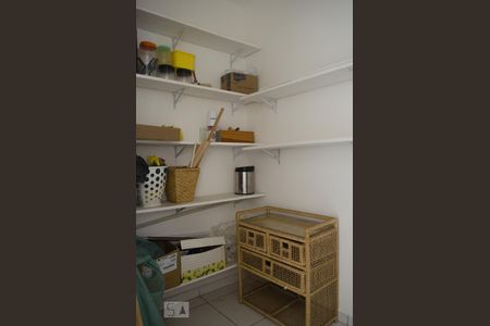 Apartamento para alugar com 70m², 2 quartos e 1 vaga Apartamento para alugar com 70m², 2 quartos e 1 vagaQuarto de Serviço