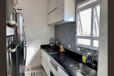 Apartamento para alugar com 56m², 2 quartos e 2 vagasCozinha