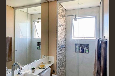 Apartamento para alugar com 56m², 2 quartos e 2 vagasBanheiro