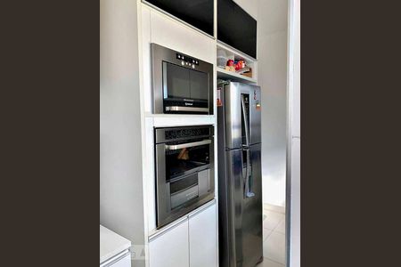 Apartamento para alugar com 56m², 2 quartos e 2 vagasCozinha