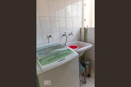 Apartamento à venda com 82m², 3 quartos e 1 vagaÁrea de Serviço