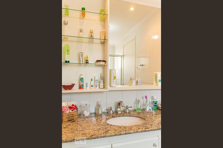 Apartamento à venda com 82m², 3 quartos e 1 vagaBanheiro da Suíte