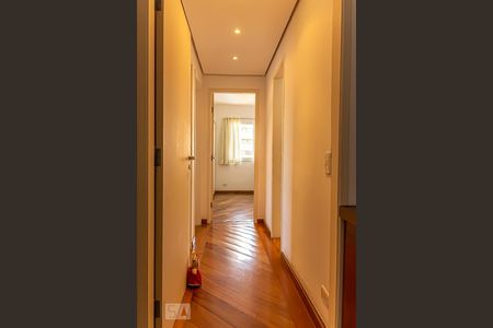 Apartamento à venda com 82m², 3 quartos e 1 vagaCorredor