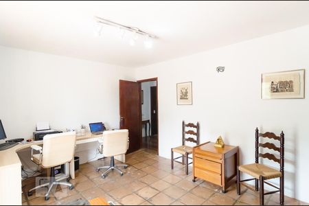 Casa à venda com 450m², 4 quartos e 4 vagas Casa à venda com 450m², 4 quartos e 4 vagasQuarto 4