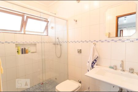 Casa à venda com 450m², 4 quartos e 4 vagasBanheiro Suite