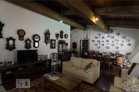 Sala de casa à venda com 4 quartos, 450m² em Interlagos, São Paulo