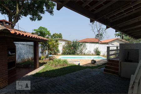 Casa à venda com 450m², 4 quartos e 4 vagas Casa à venda com 450m², 4 quartos e 4 vagasChurrasqueira