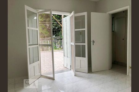 Suíte 1 de casa à venda com 3 quartos, 220m² em Jardim Humaita, São Paulo