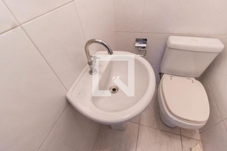 Casa à venda com 200m², 3 quartos e 2 vagasLavabo