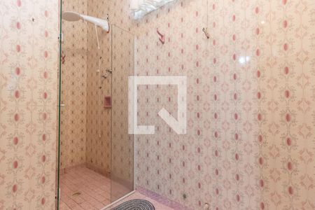 Casa à venda com 200m², 3 quartos e 2 vagasBanheiro