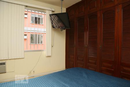 Apartamento à venda com 110m², 3 quartos e 2 vagasQuarto Suíte