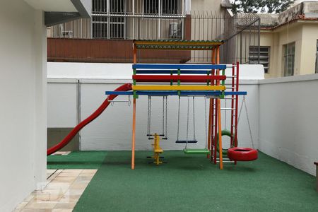 Apartamento à venda com 110m², 3 quartos e 2 vagasÁrea Comum - Playground