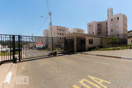 Apartamento para alugar com 43m², 2 quartos e 1 vaga Apartamento para alugar com 43m², 2 quartos e 1 vagaFachada portaria