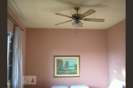 Quarto 2 de casa à venda com 3 quartos, 165m² em Jardim Caravelas, São Paulo