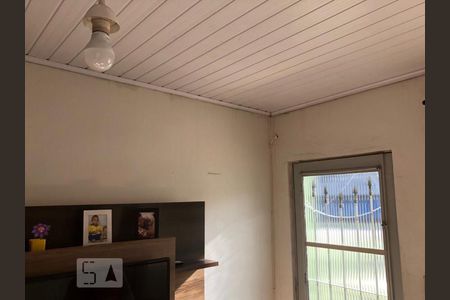 Sala de casa à venda com 5 quartos, 220m² em Moinho Velho, São Paulo