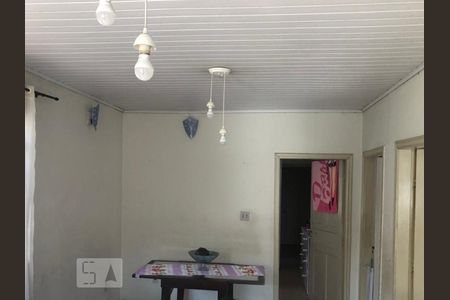 Sala de casa à venda com 5 quartos, 220m² em Moinho Velho, São Paulo