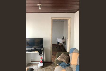 Sala de casa à venda com 5 quartos, 220m² em Moinho Velho, São Paulo