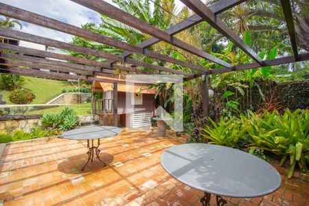 Casa à venda com 650m², 5 quartos e 3 vagasArea Gourmet