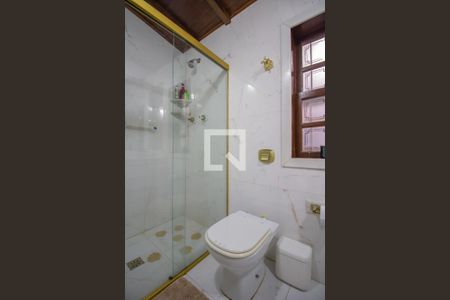 Casa à venda com 650m², 5 quartos e 3 vagasCasa 1 - Banheiro Social