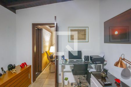 Casa à venda com 650m², 5 quartos e 3 vagasCasa 1 - Dormitório