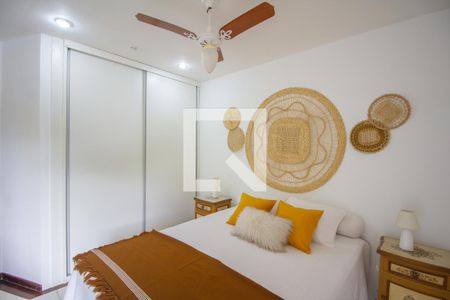 Casa à venda com 650m², 5 quartos e 3 vagasCasa 2 - Semi-Suite