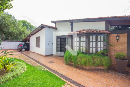 Casa à venda com 650m², 5 quartos e 3 vagasFachada
