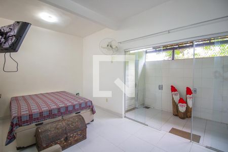 Casa à venda com 650m², 5 quartos e 3 vagasCasa 3 - Suite