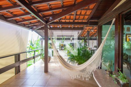 Casa à venda com 650m², 5 quartos e 3 vagasCasa 1 - Varanda