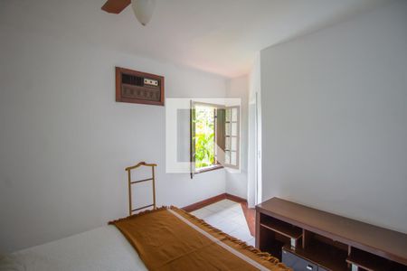 Casa à venda com 650m², 5 quartos e 3 vagasCasa 2 - Semi-Suite