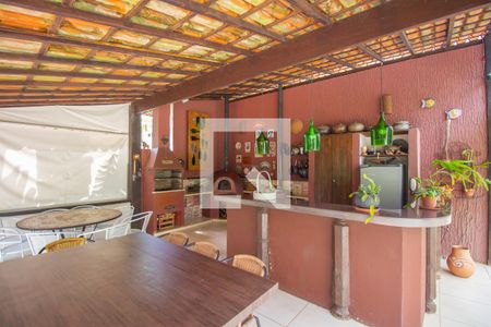 Casa à venda com 650m², 5 quartos e 3 vagasArea Gourmet