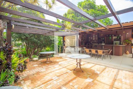 Casa à venda com 650m², 5 quartos e 3 vagasArea Gourmet