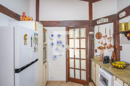 Casa à venda com 650m², 5 quartos e 3 vagasCasa 1 - Cozinha