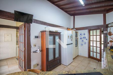 Casa à venda com 650m², 5 quartos e 3 vagasCasa 1 - Cozinha